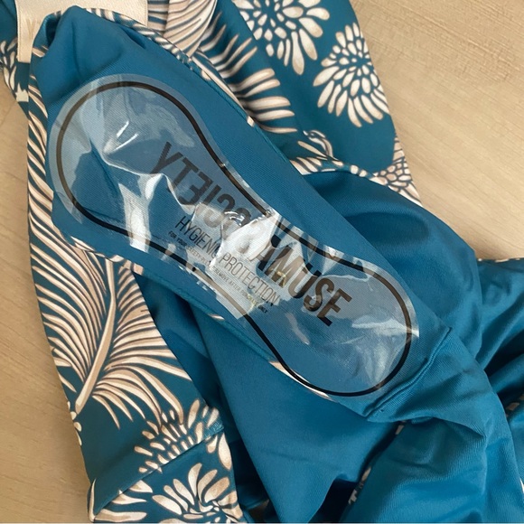 AMUSE SOCIETY • NEW! Cora One-Piece Swimsuit in Caribbean Blue - Size S - Picture 13 of 16